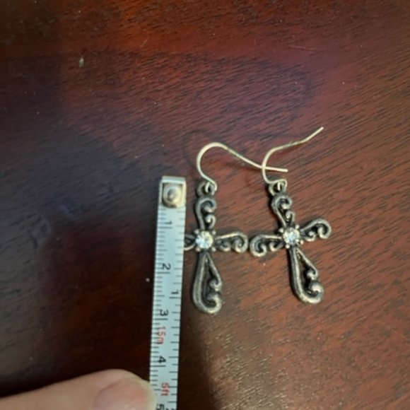 𝅺Silver dangle cross earrings with rhinestone in center - Picture 1 of 2